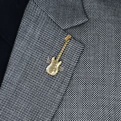 GOLDEN GUITAR BROOCH