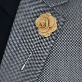 BROWN FLORAL LAPEL PIN