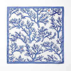 SNOWFLAKE TREE SILK ASCOT WITH LAPEL PIN AND POCKET SQUARE