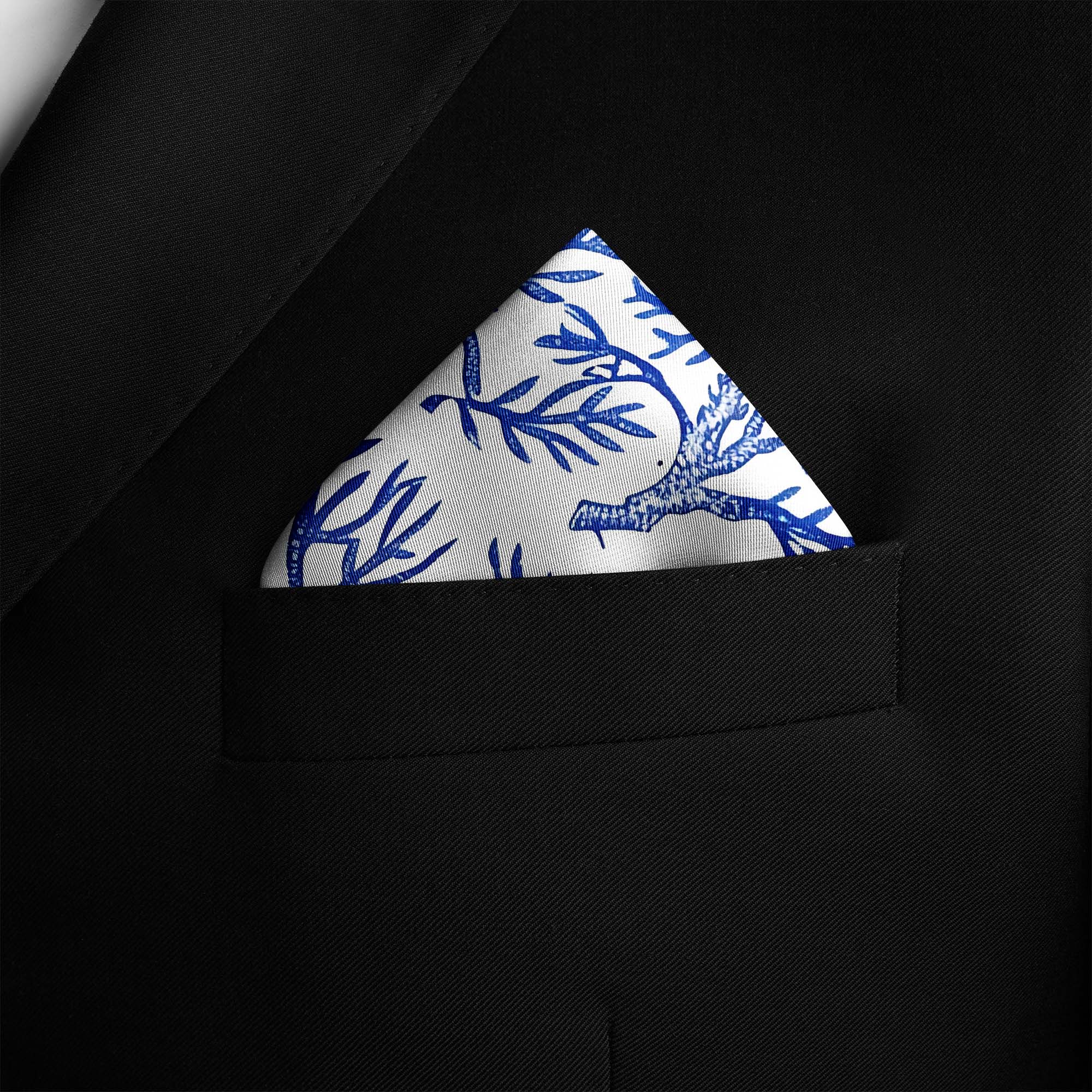 SNOWFLAKE TREE SILK POCKET SQUARE