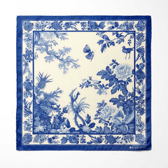 TRADITIONAL CHINESE SILK ASCOT WITH LAPEL PIN AND POCKET SQUARE