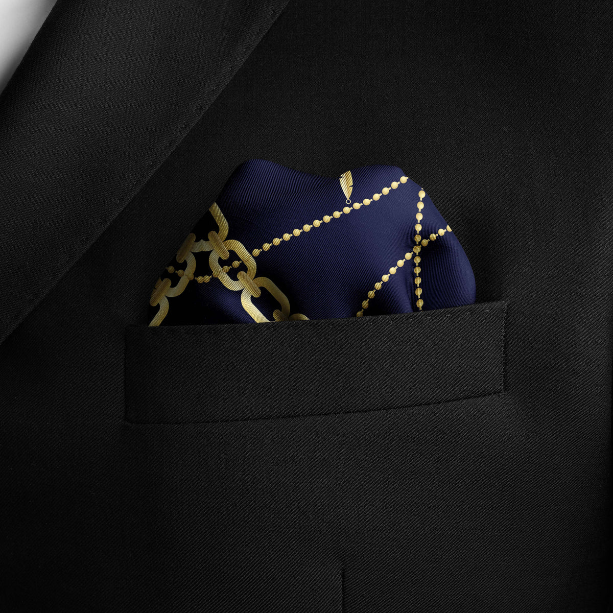 GOLDEN CHAIN LOOP SILK POCKET SQUARE