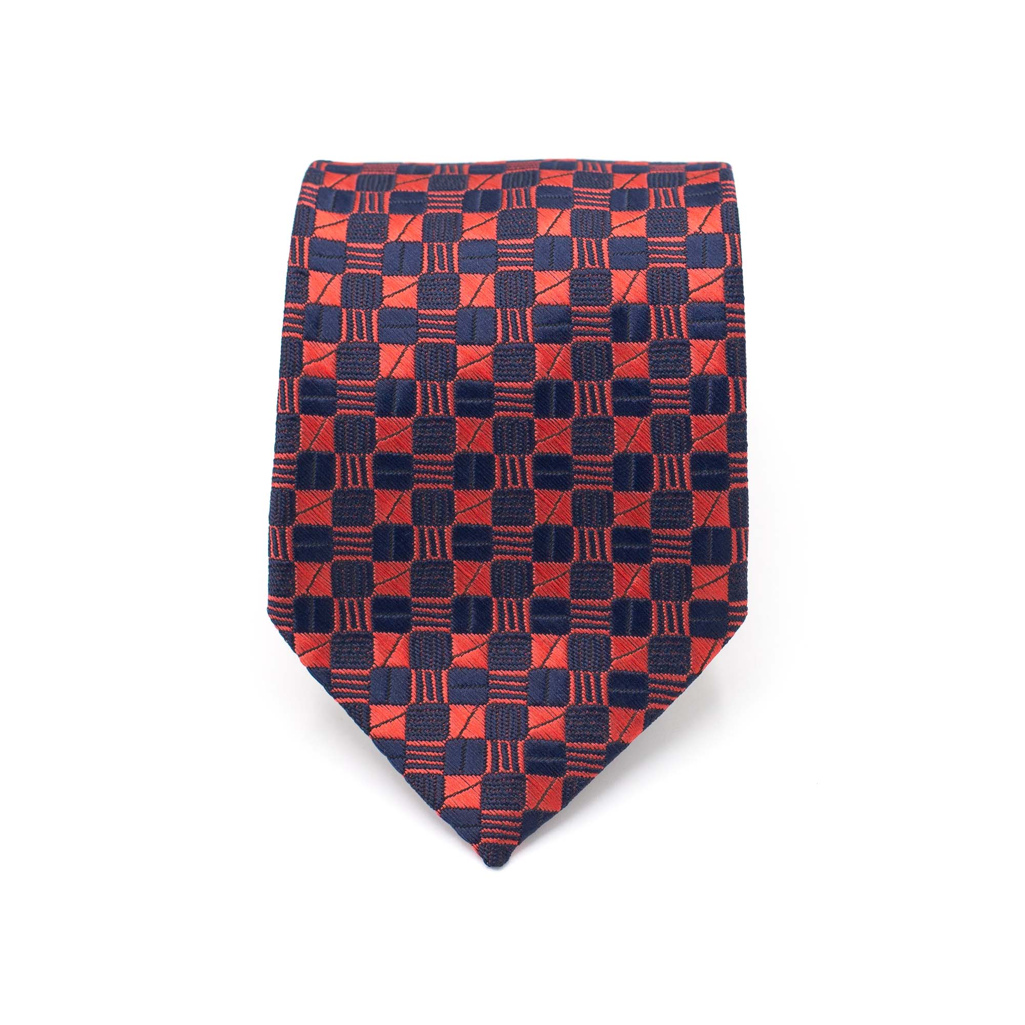 CRIMSON CHESS TIE AND POCKET SQUARE SET