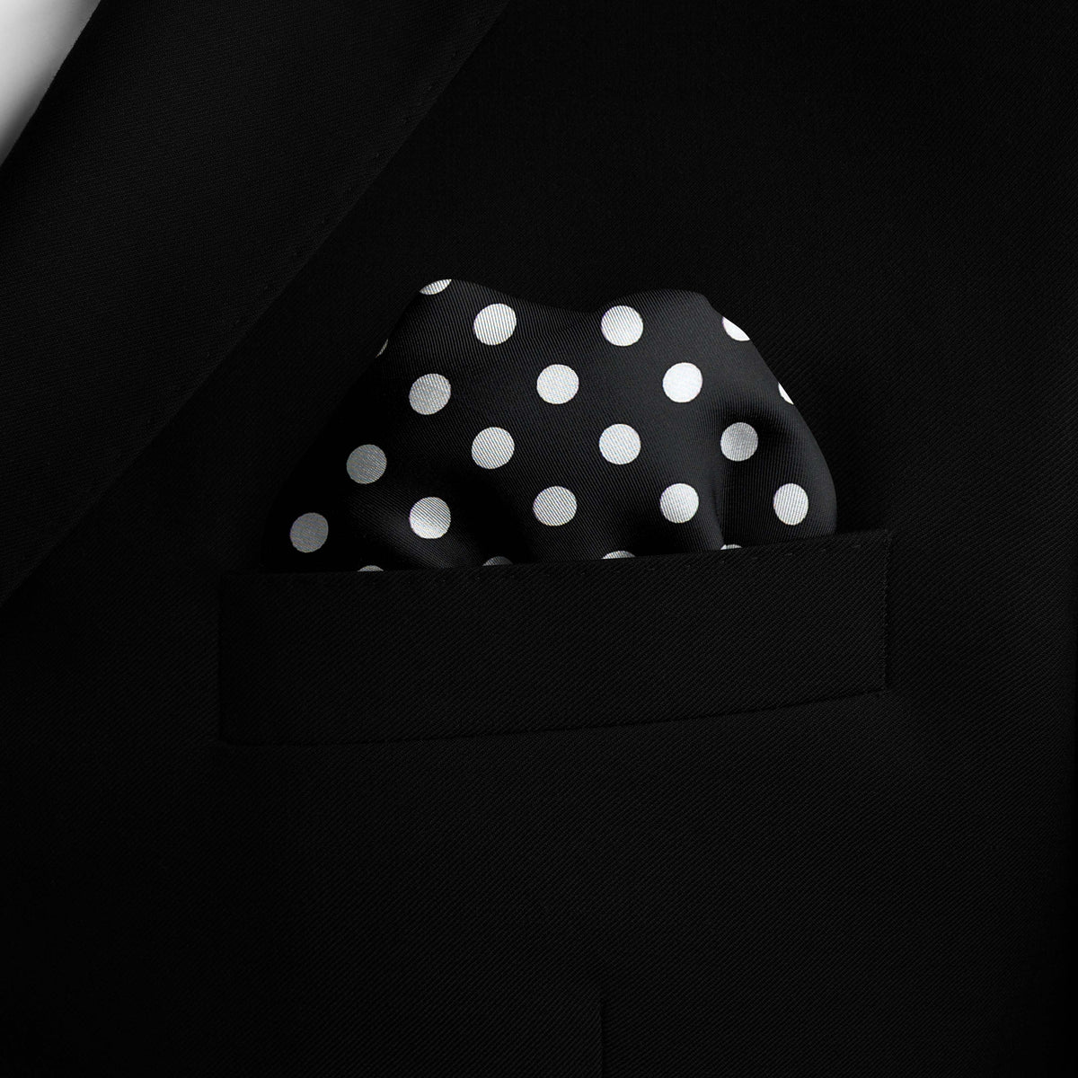 BLACK POLKA DOTS SILK POCKET SQUARE