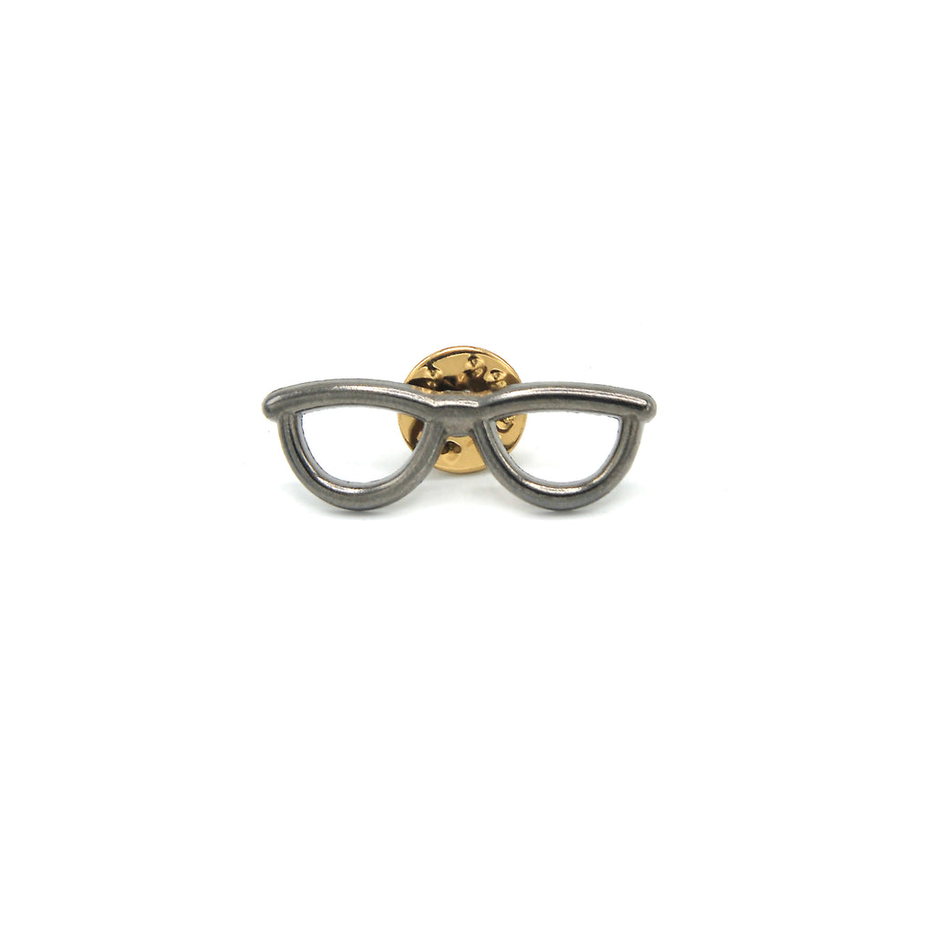 SILVER GLASSES BROOCH
