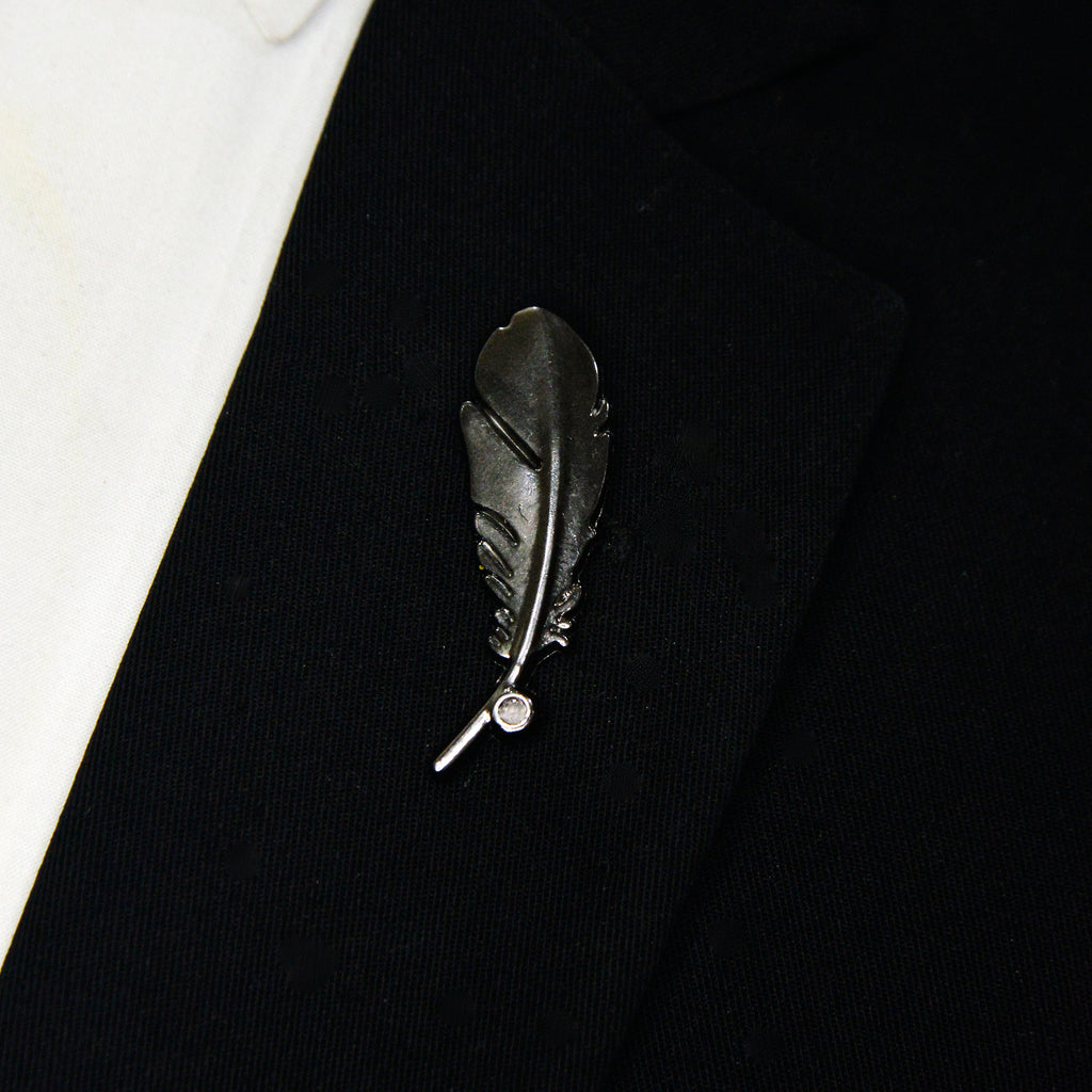ROYAL SILVER LEAF BROOCH