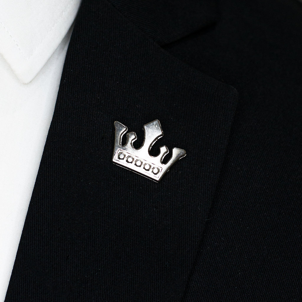 SILVER CROWN BROOCH