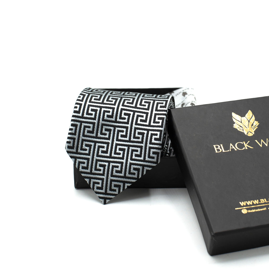 GEOMETRIC PATTERN TIE