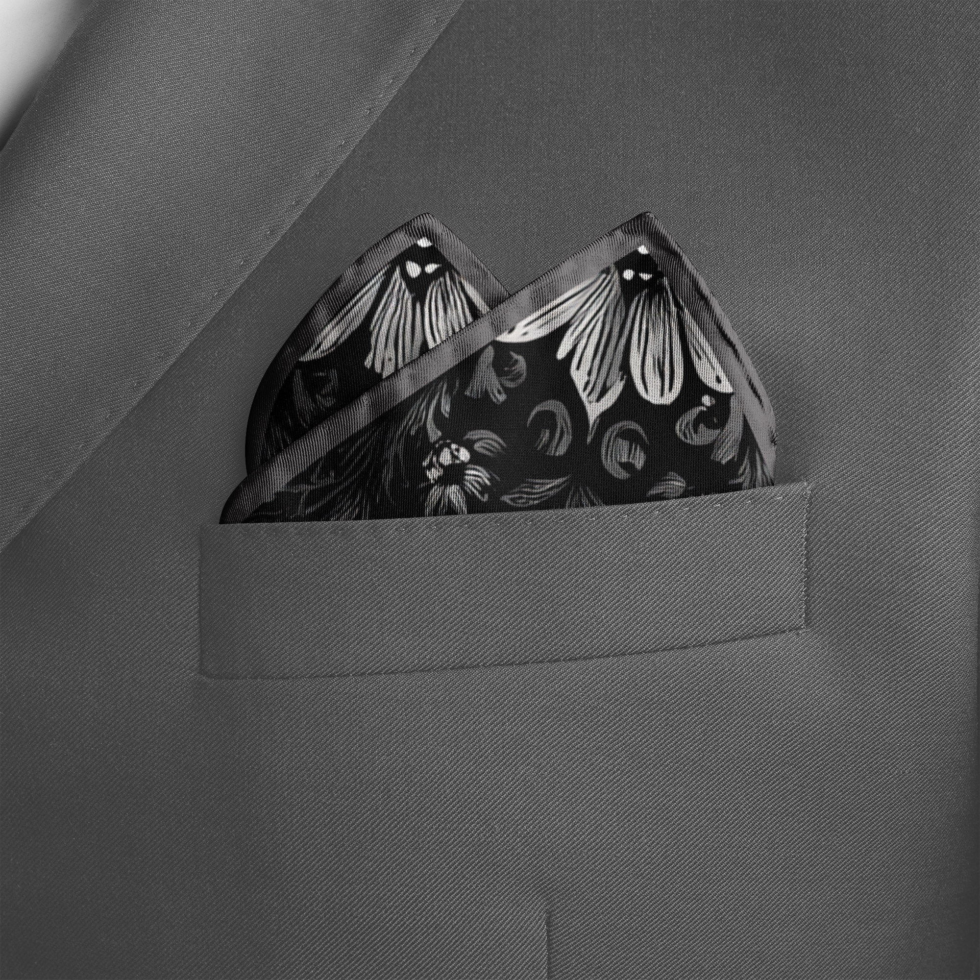 OBSIDIAN SILK POCKET SQUARE