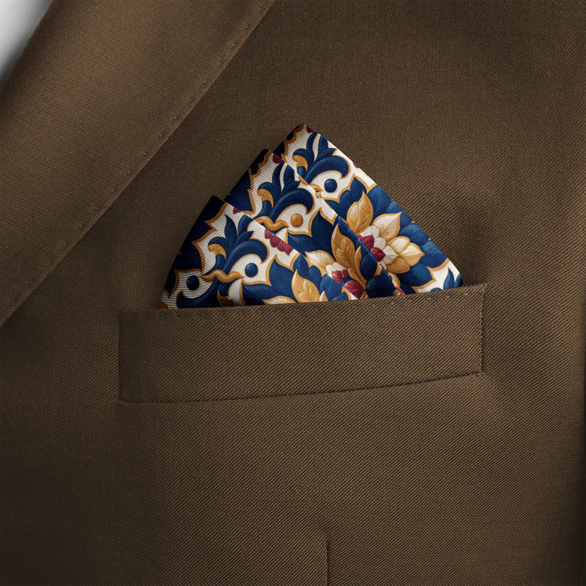 GILDED ECLIPSE SILK POCKET SQUARE