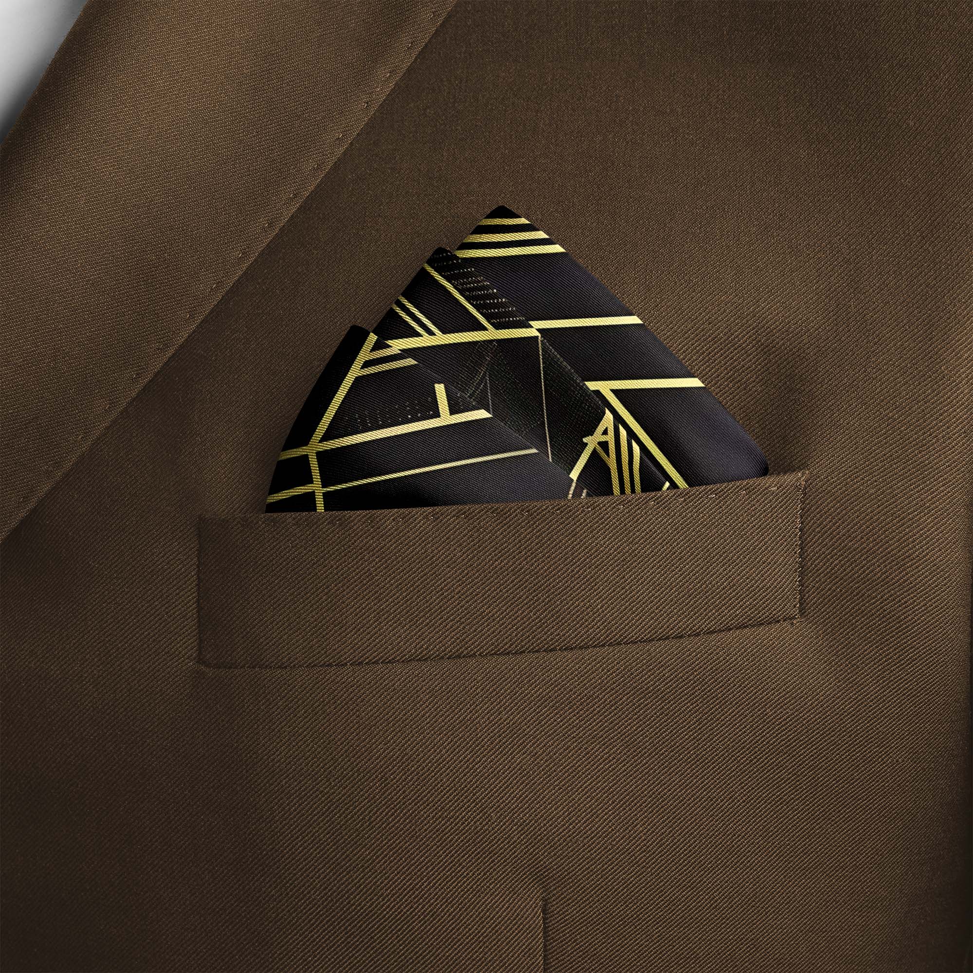 CHIC GOLDEN SILK POCKET SQUARE