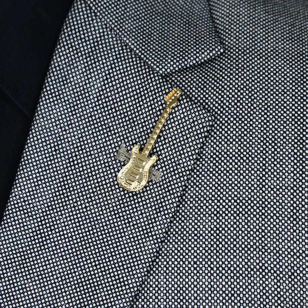 GOLDEN GUITAR BROOCH