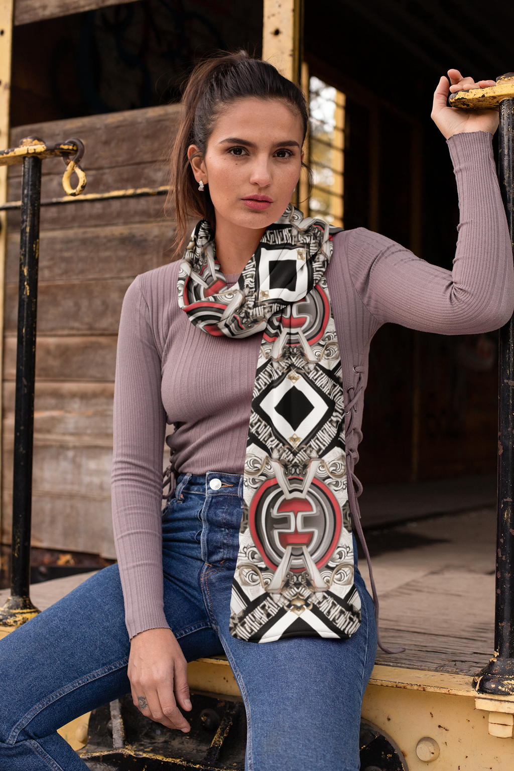 GRADIENT DIAMOND SILK WOMEN SCARF – PREMIUM COLLECTION