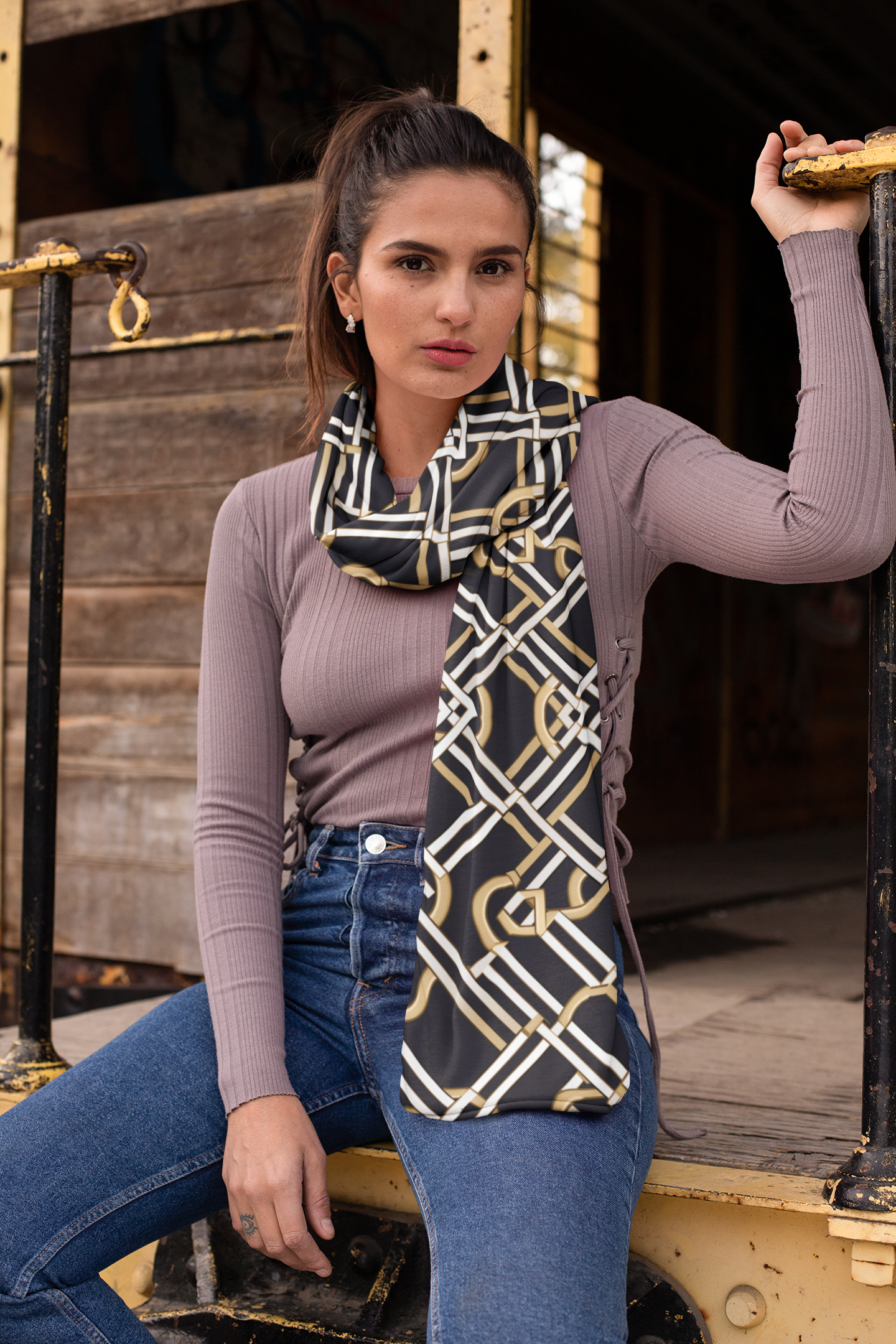 LUXURY GEOMATRIC SILK WOMEN SCARF – PREMIUM COLLECTION