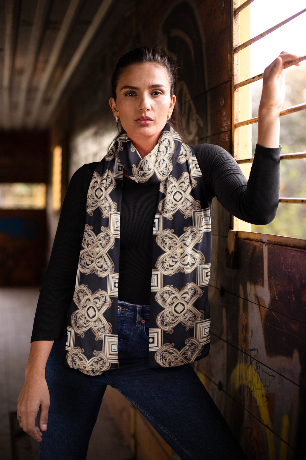 ELEGANT LINE SILK WOMEN SCARF – PREMIUM COLLECTION